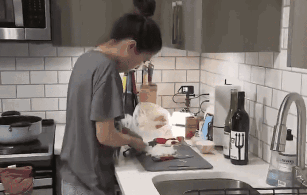 村元哉中