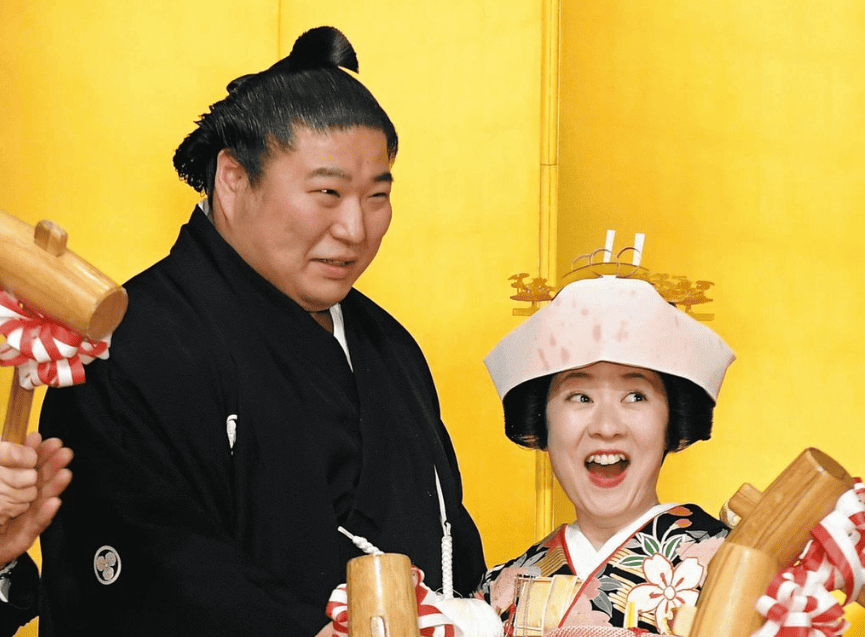 若元春と妻・美岬