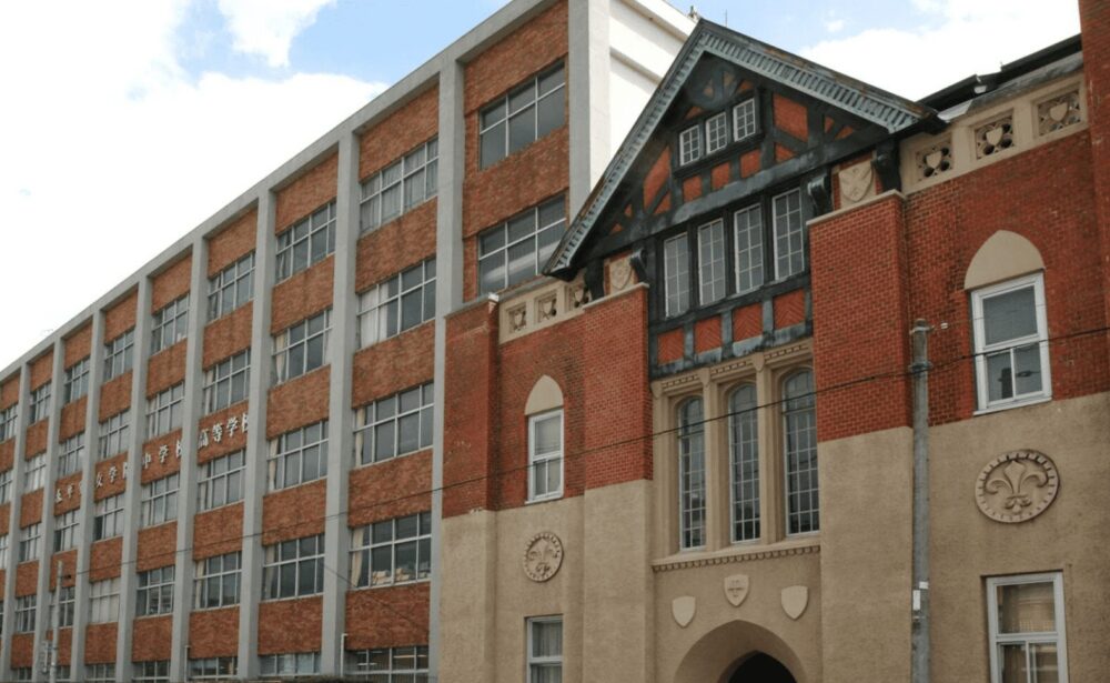 平安女学院中学校